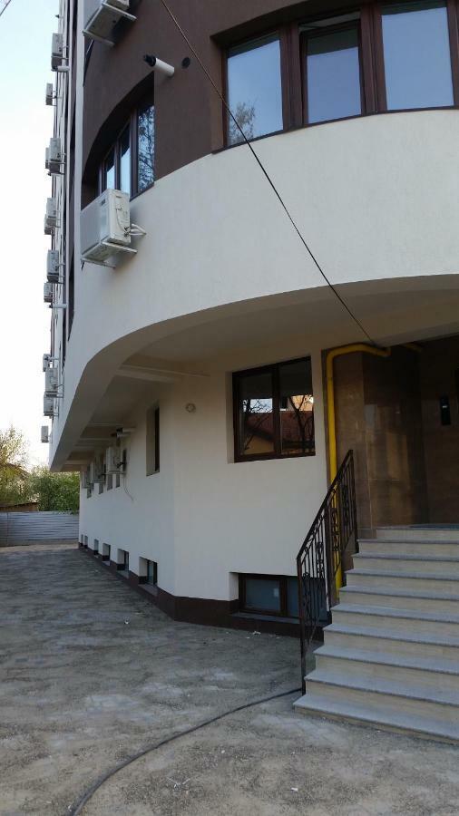 Kolonaki Domus Apartment Iasi Exteriör bild