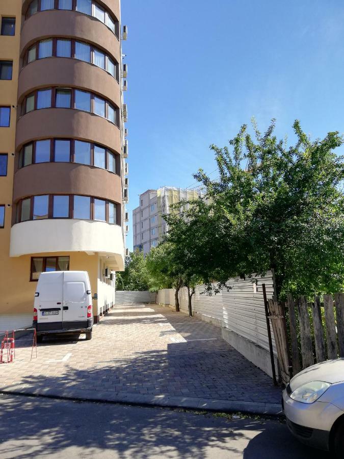 Kolonaki Domus Apartment Iasi Exteriör bild