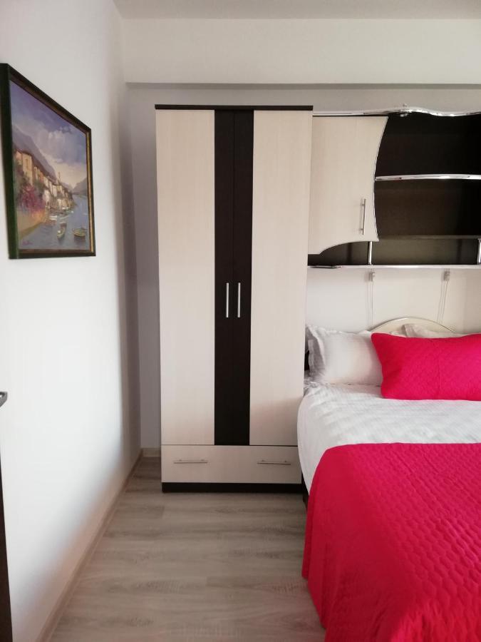 Kolonaki Domus Apartment Iasi Exteriör bild